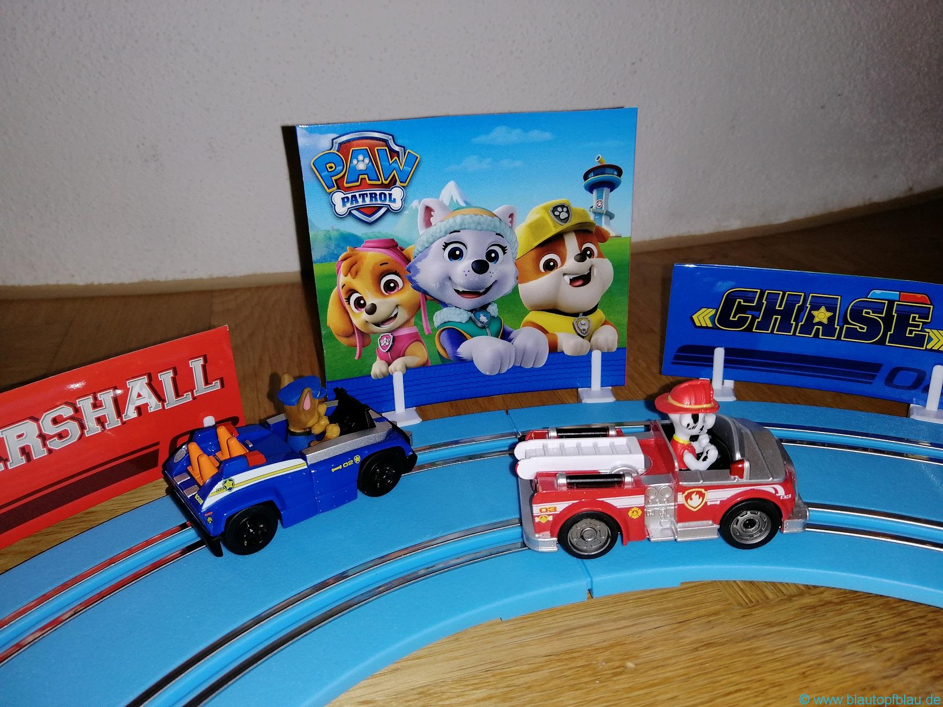 Anzeige Carrera 1. First Paw Patrol Autorennbahn